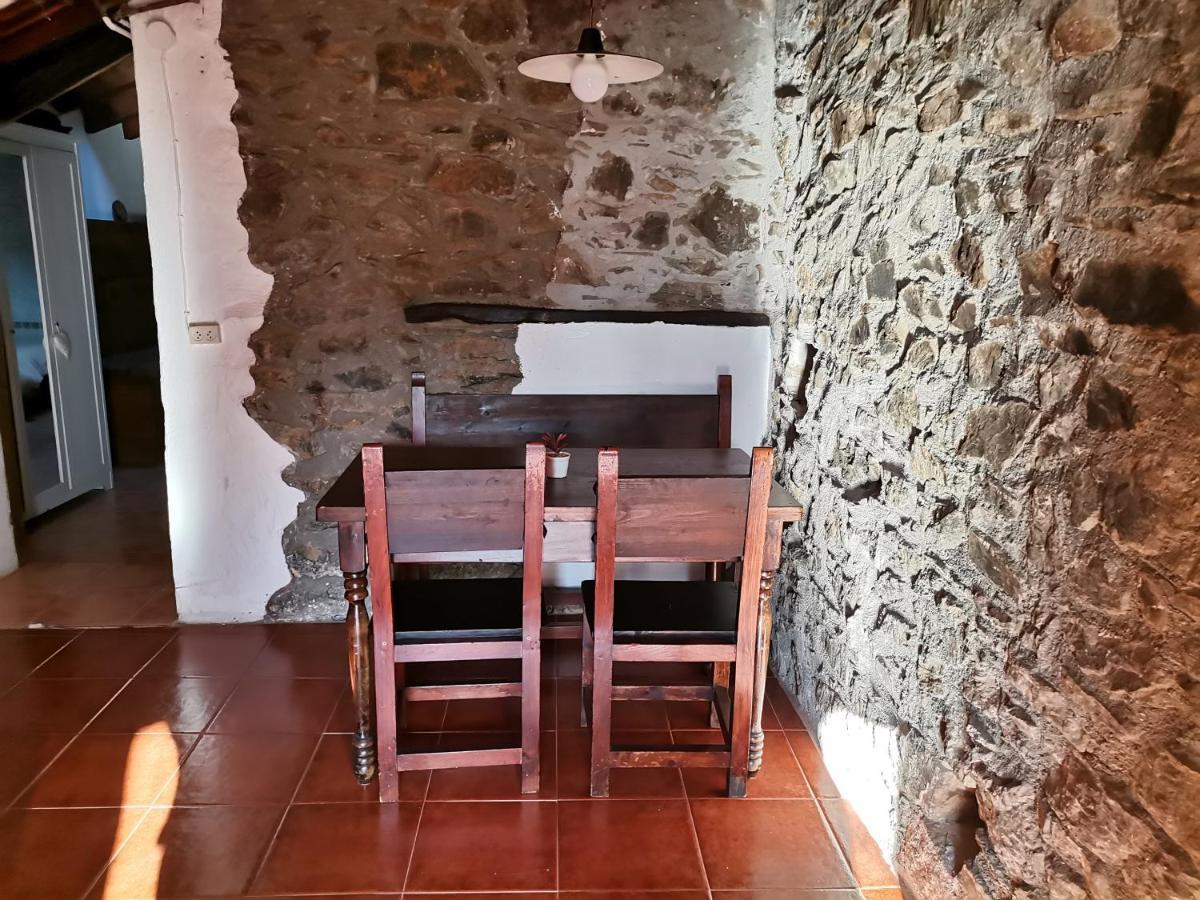 Cal Miquel De Ventola Guest House Exterior foto