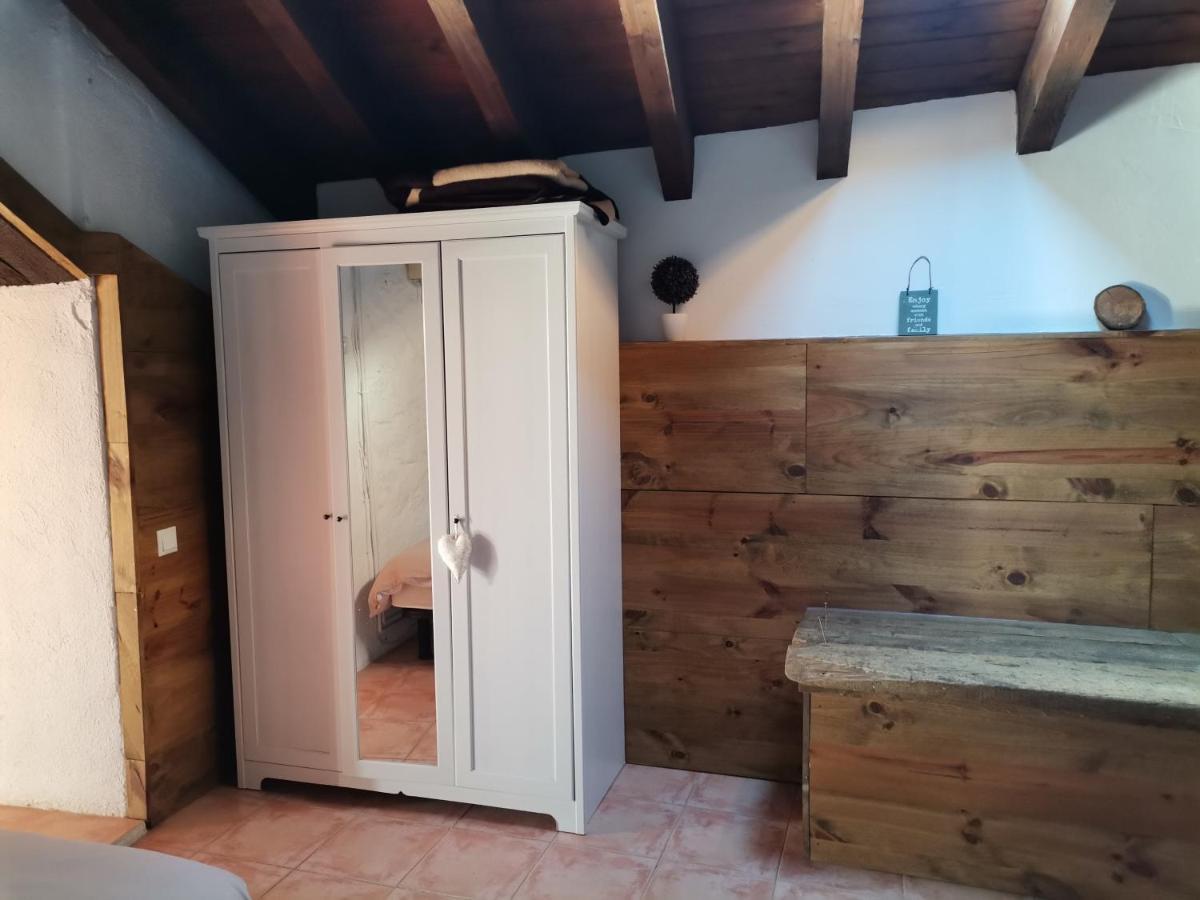 Cal Miquel De Ventola Guest House Exterior foto